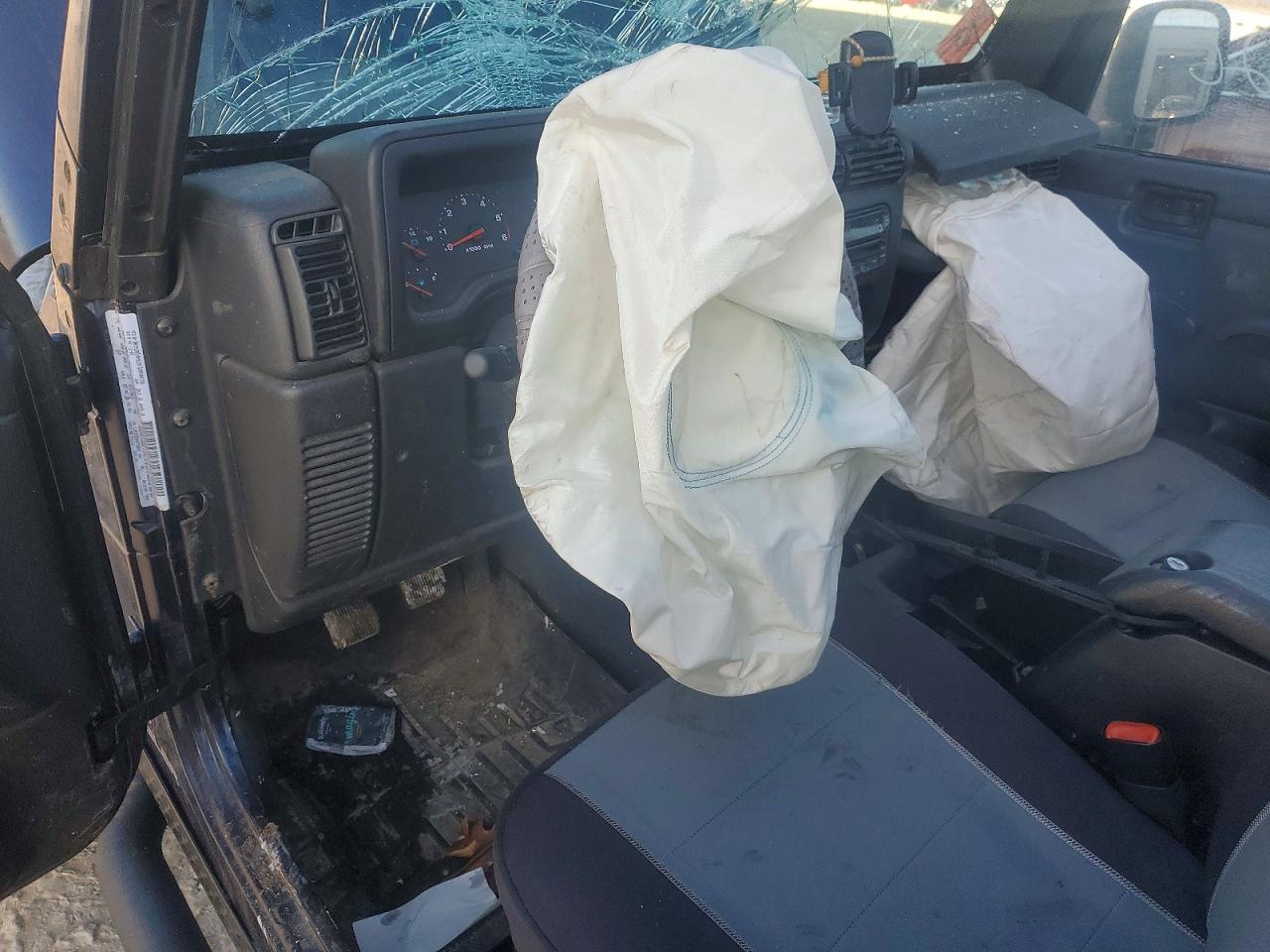 2004 JEEP WRANGLER X photo 8