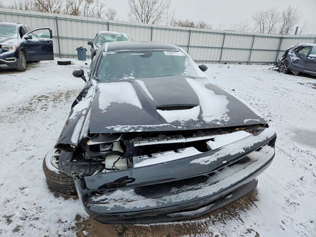 2022 DODGE CHALLENGER R/T photo 13