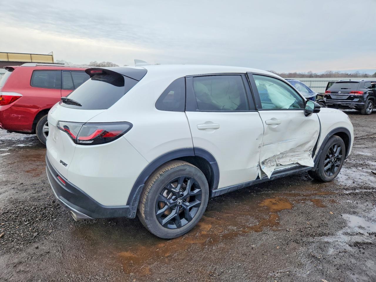 2024 HONDA HR-V SPORT photo 5