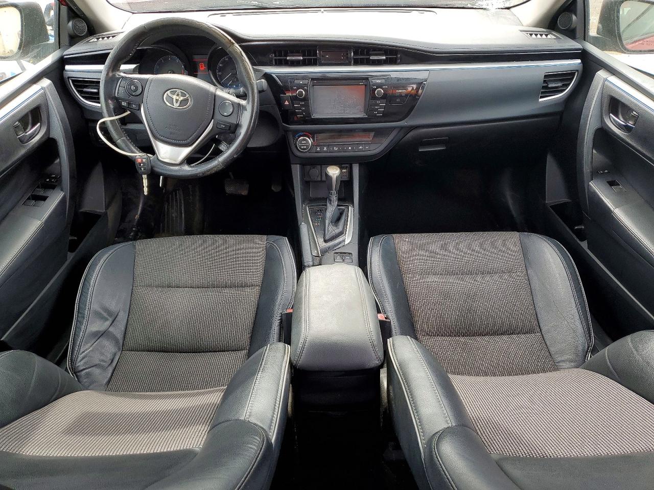 2015 TOYOTA COROLLA S PLUS photo 22