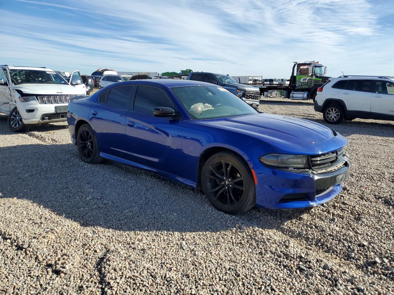 2018 DODGE CHARGER photo 4