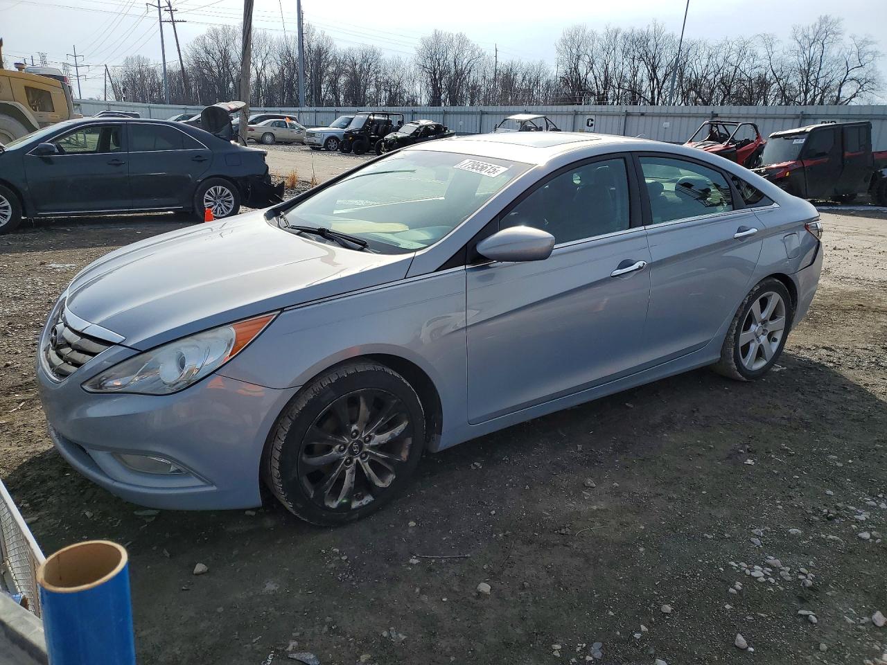 2011 HYUNDAI SONATA