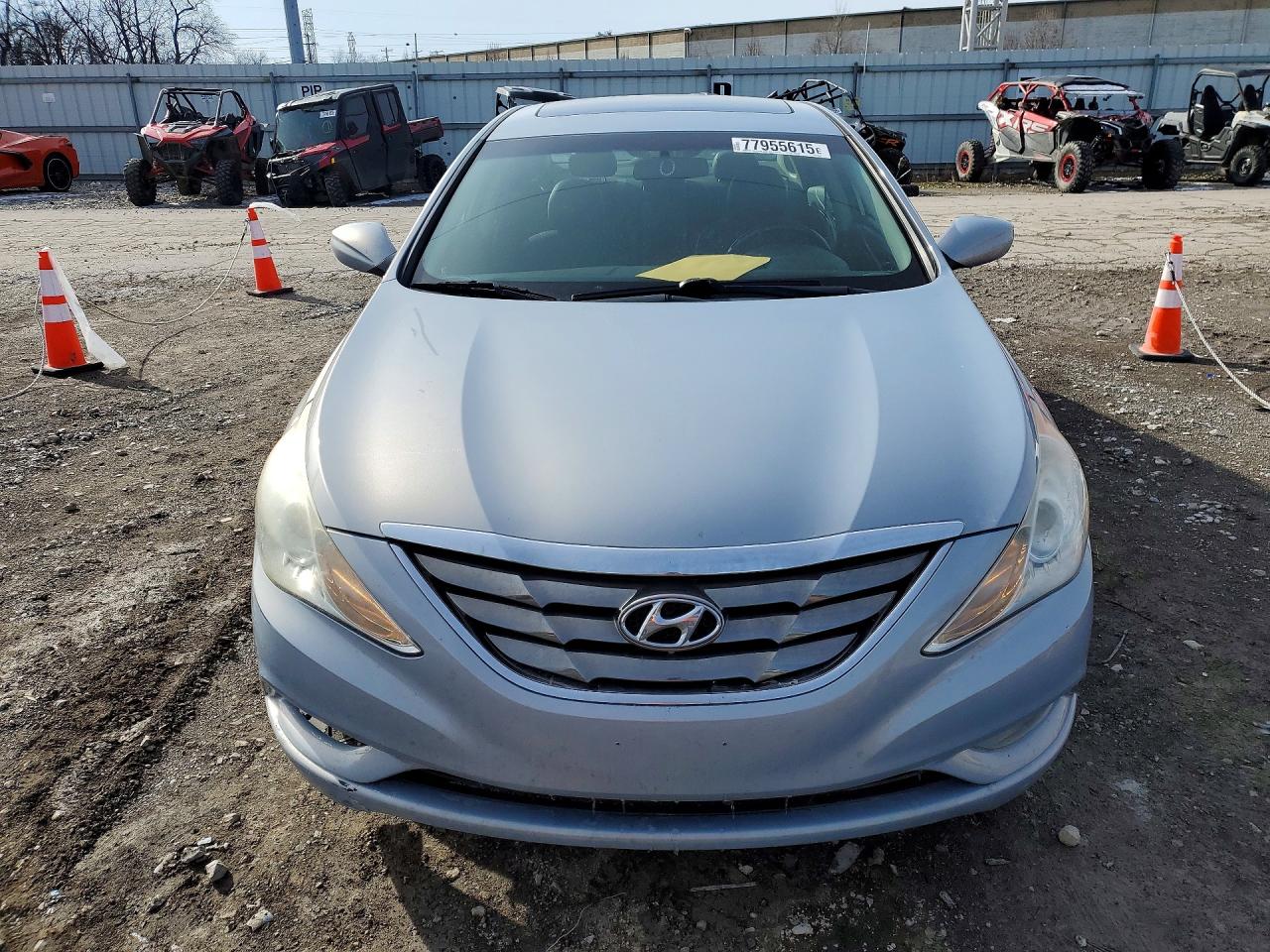 2011 HYUNDAI SONATA photo 13