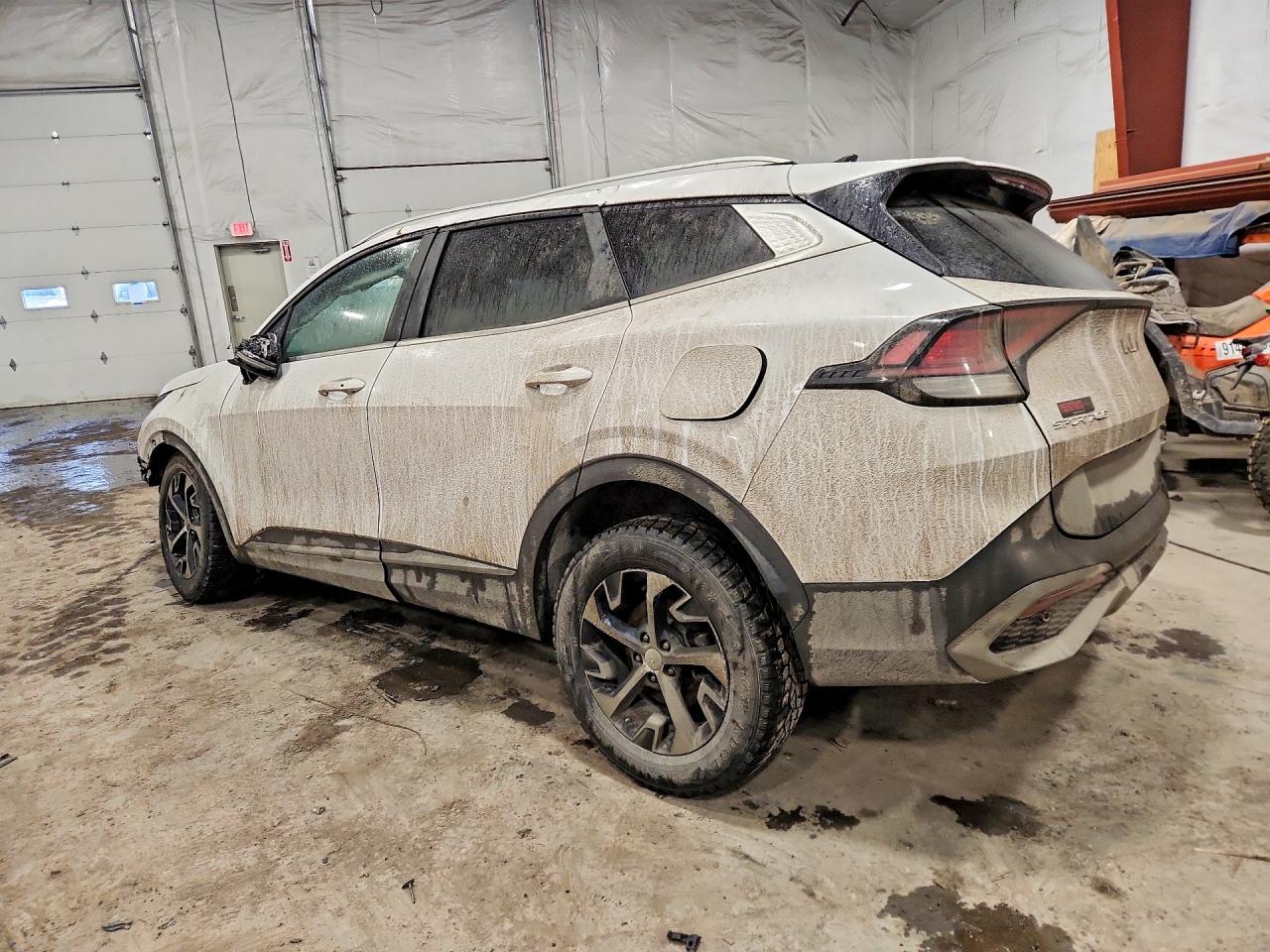2023 KIA SPORTAGE EX photo 2