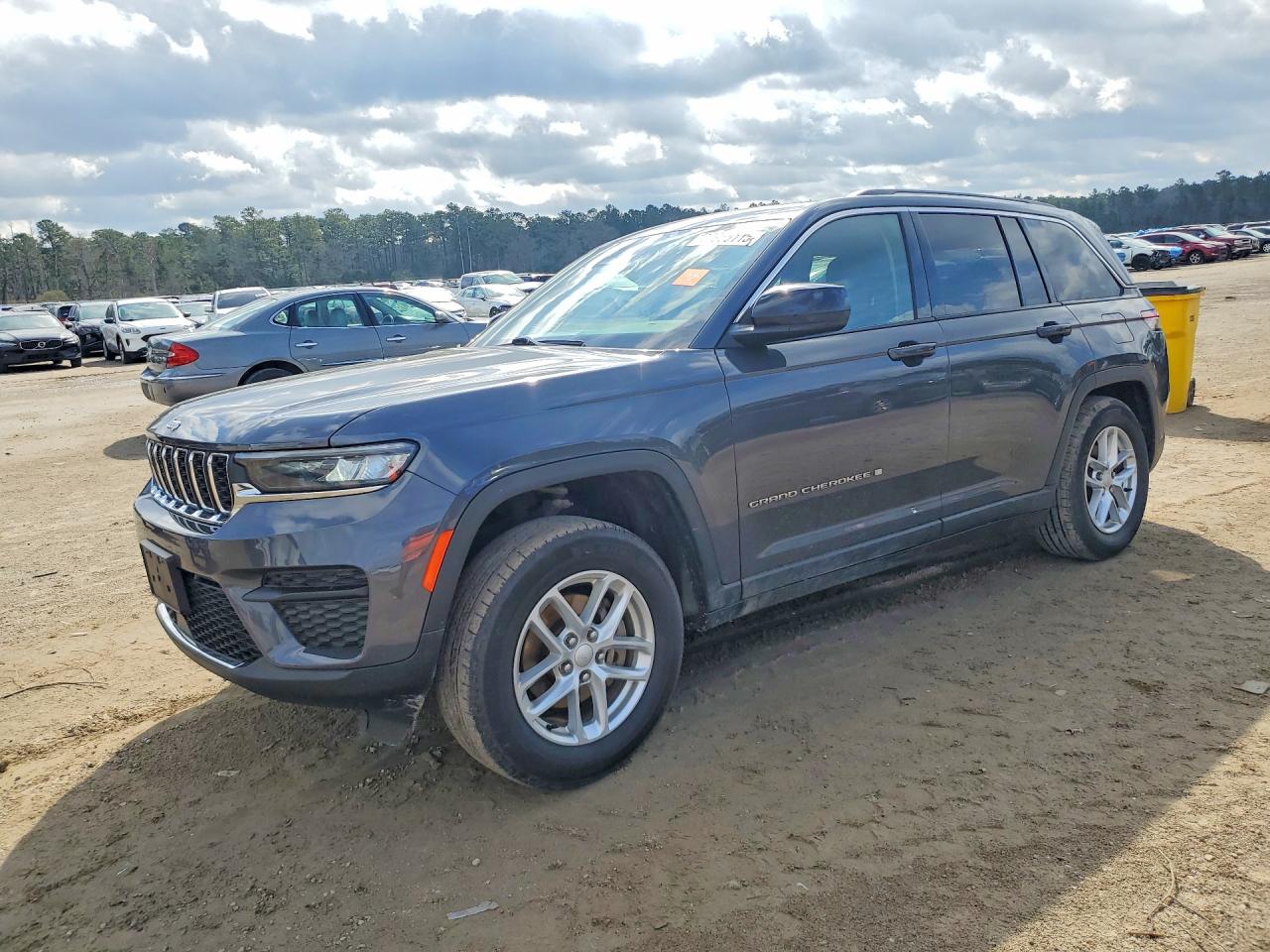 2023 JEEP GRAND CHEROKEE