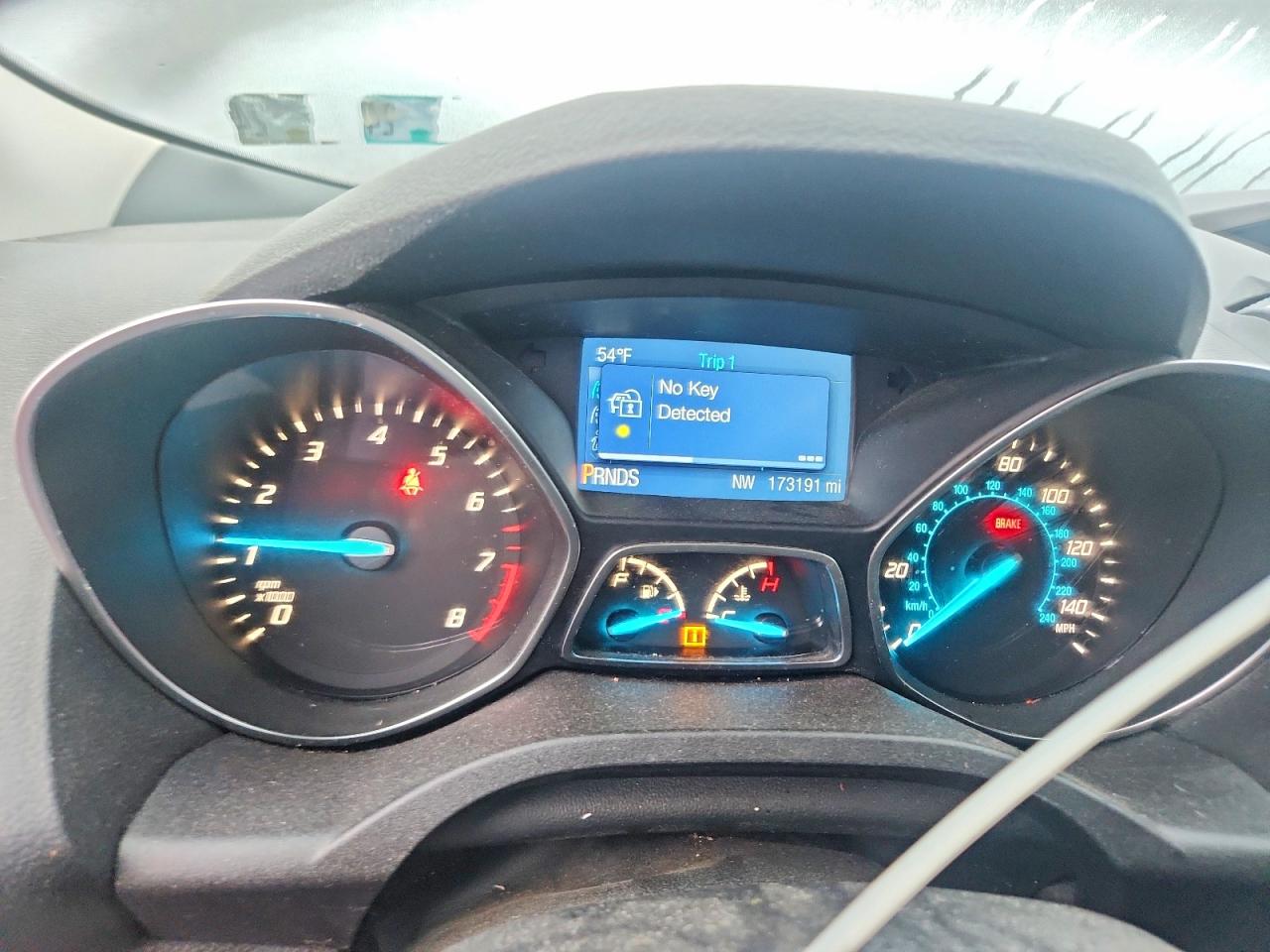 2015 FORD ESCAPE S photo 25