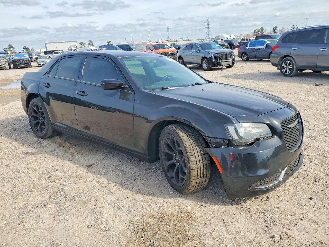 2019 CHRYSLER 300 TOURING photo 10