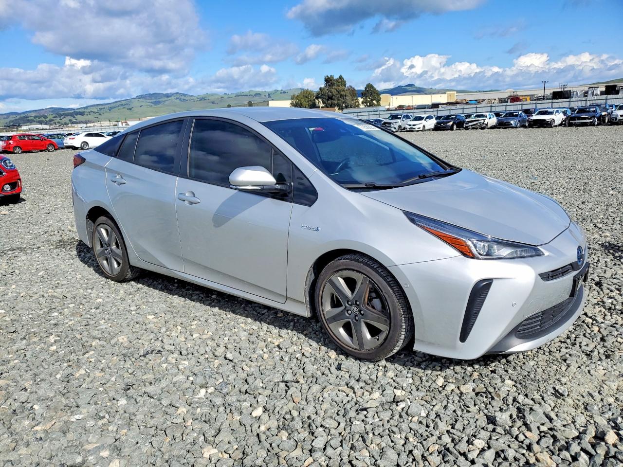 2019 TOYOTA PRIUS photo 4