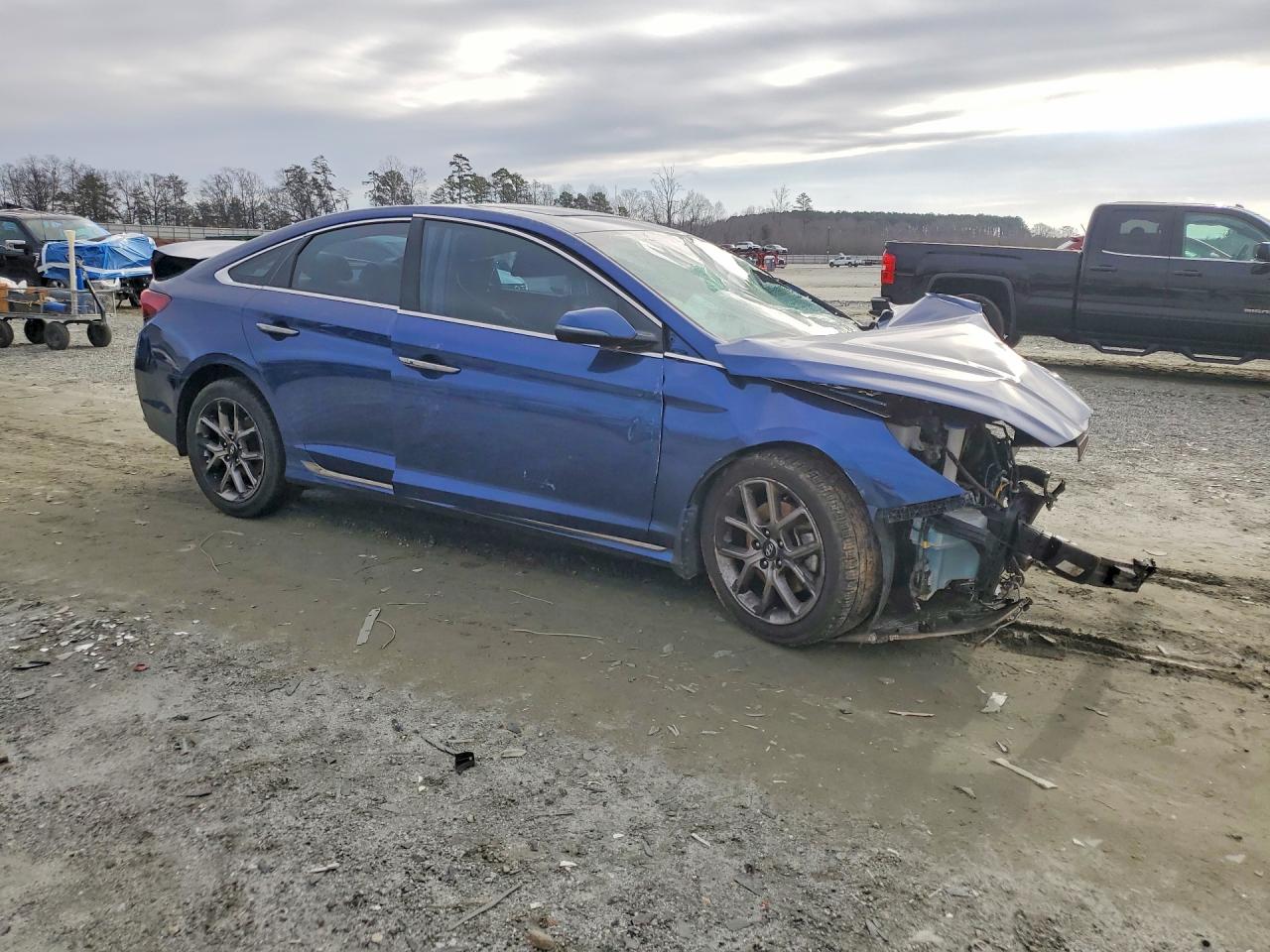 2018 HYUNDAI SONATA SPORT photo 4