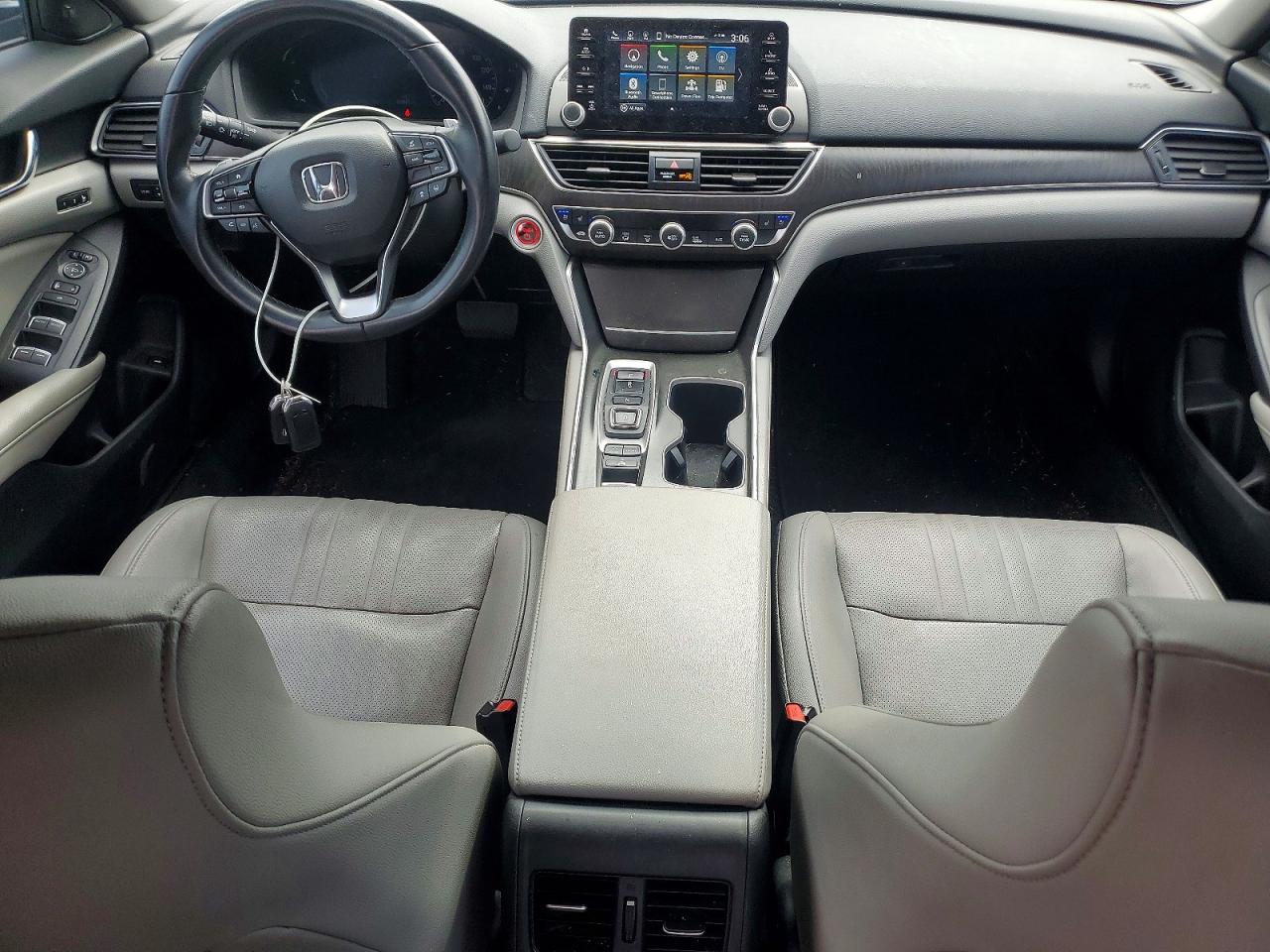 2020 HONDA ACCORD TOURING HYBRID photo 8