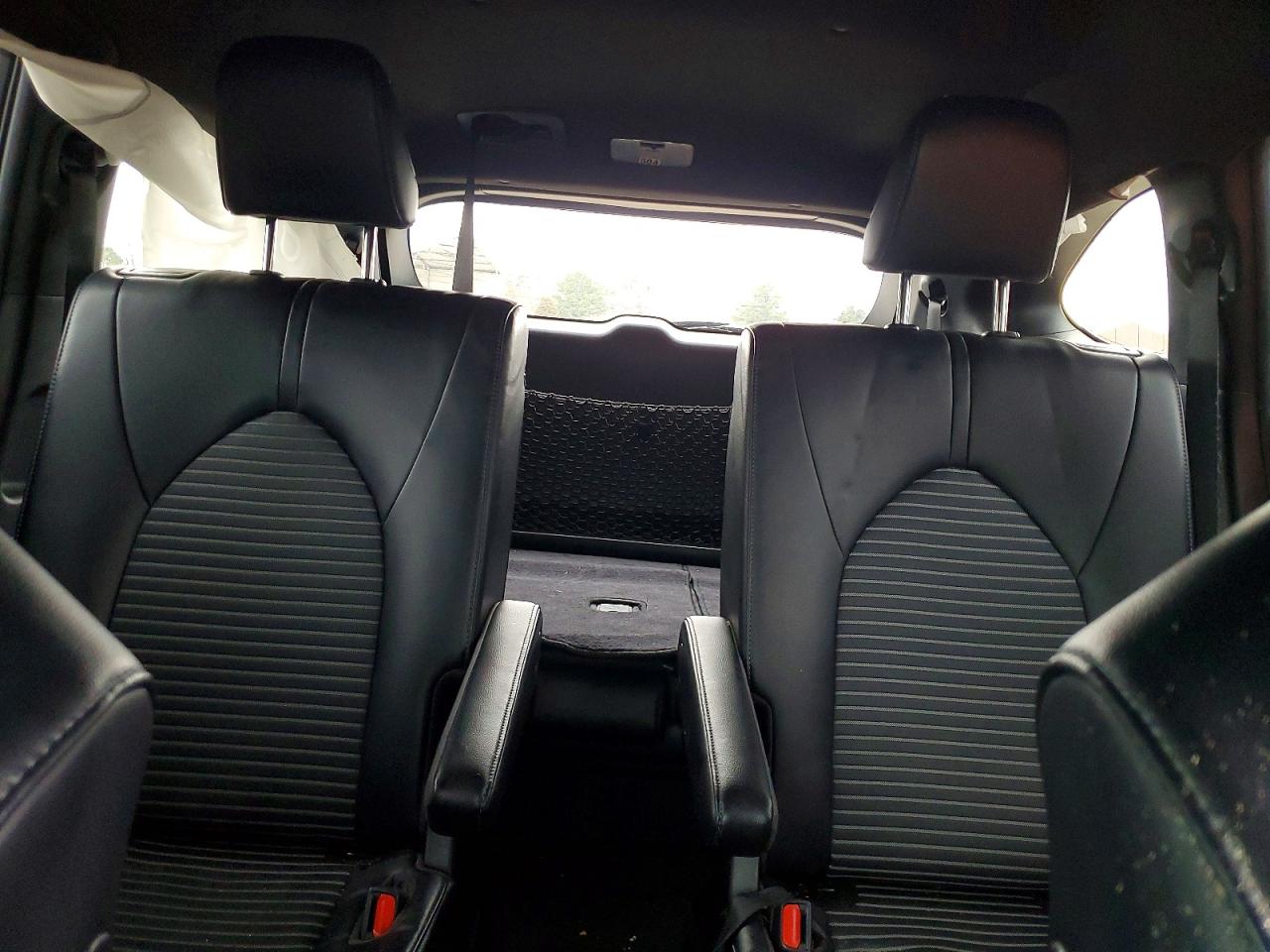 2023 TOYOTA HIGHLANDER L photo 10