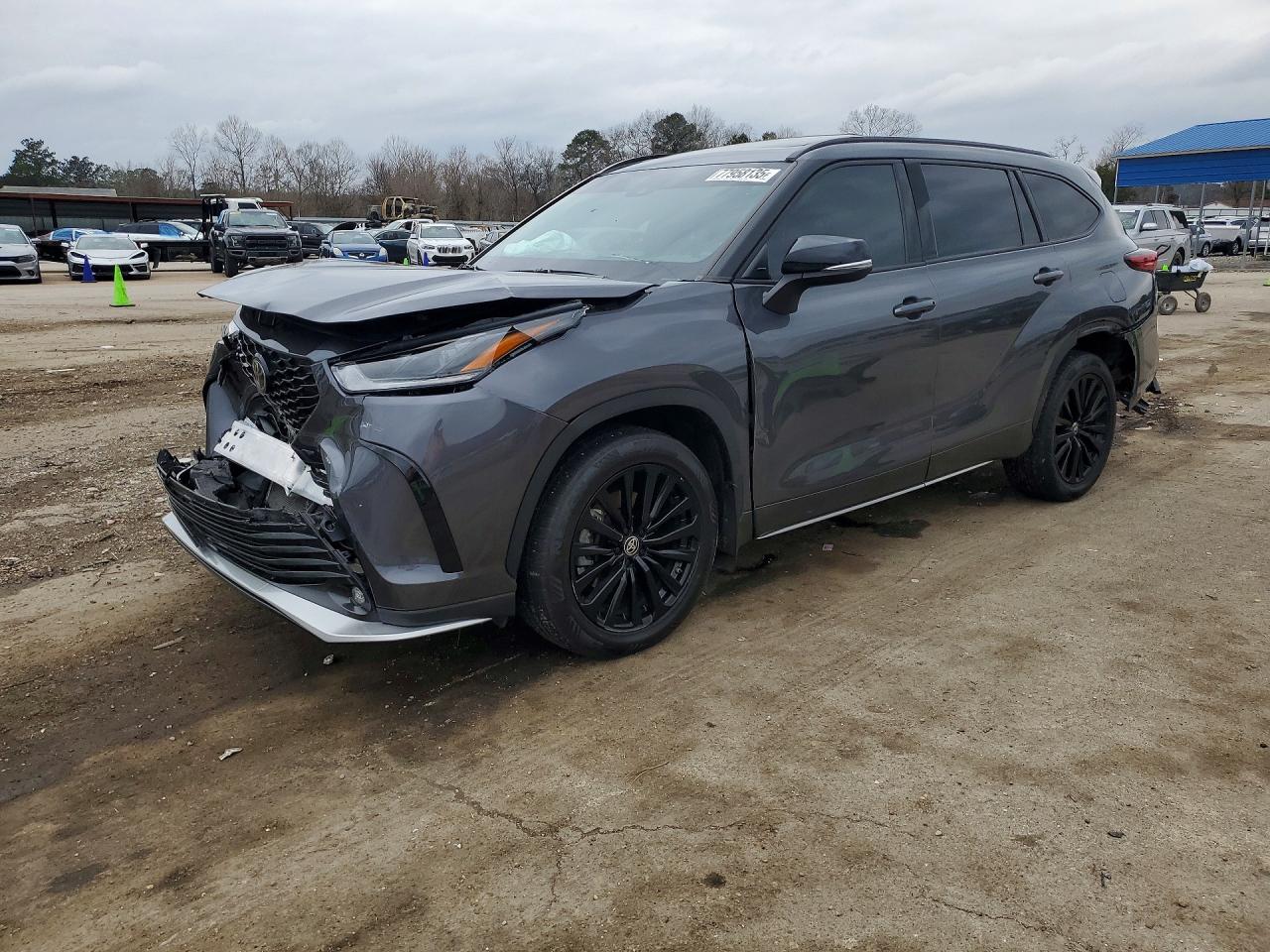2023 TOYOTA HIGHLANDER