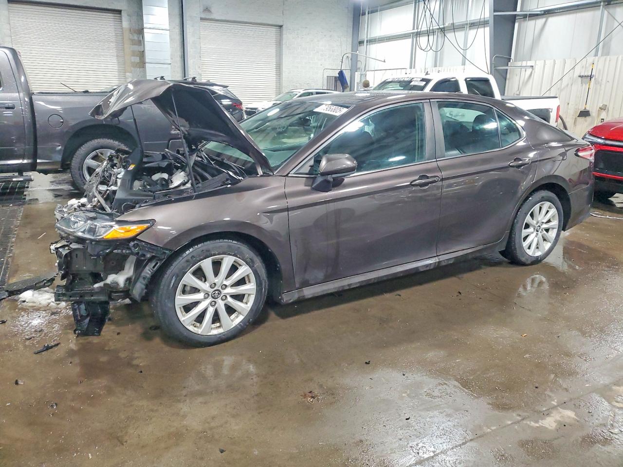 2019 TOYOTA CAMRY