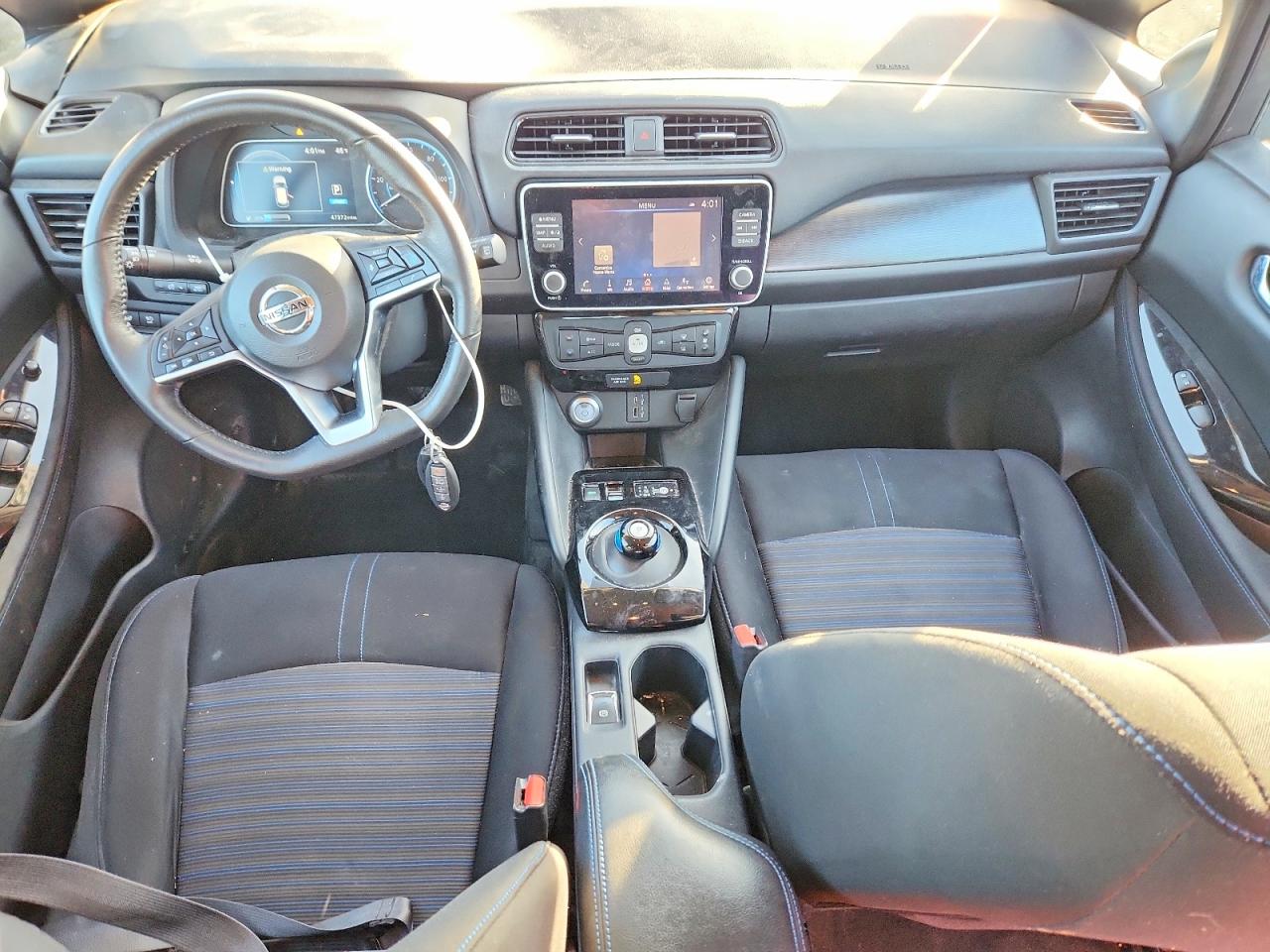2020 NISSAN LEAF SV PLUS photo 8