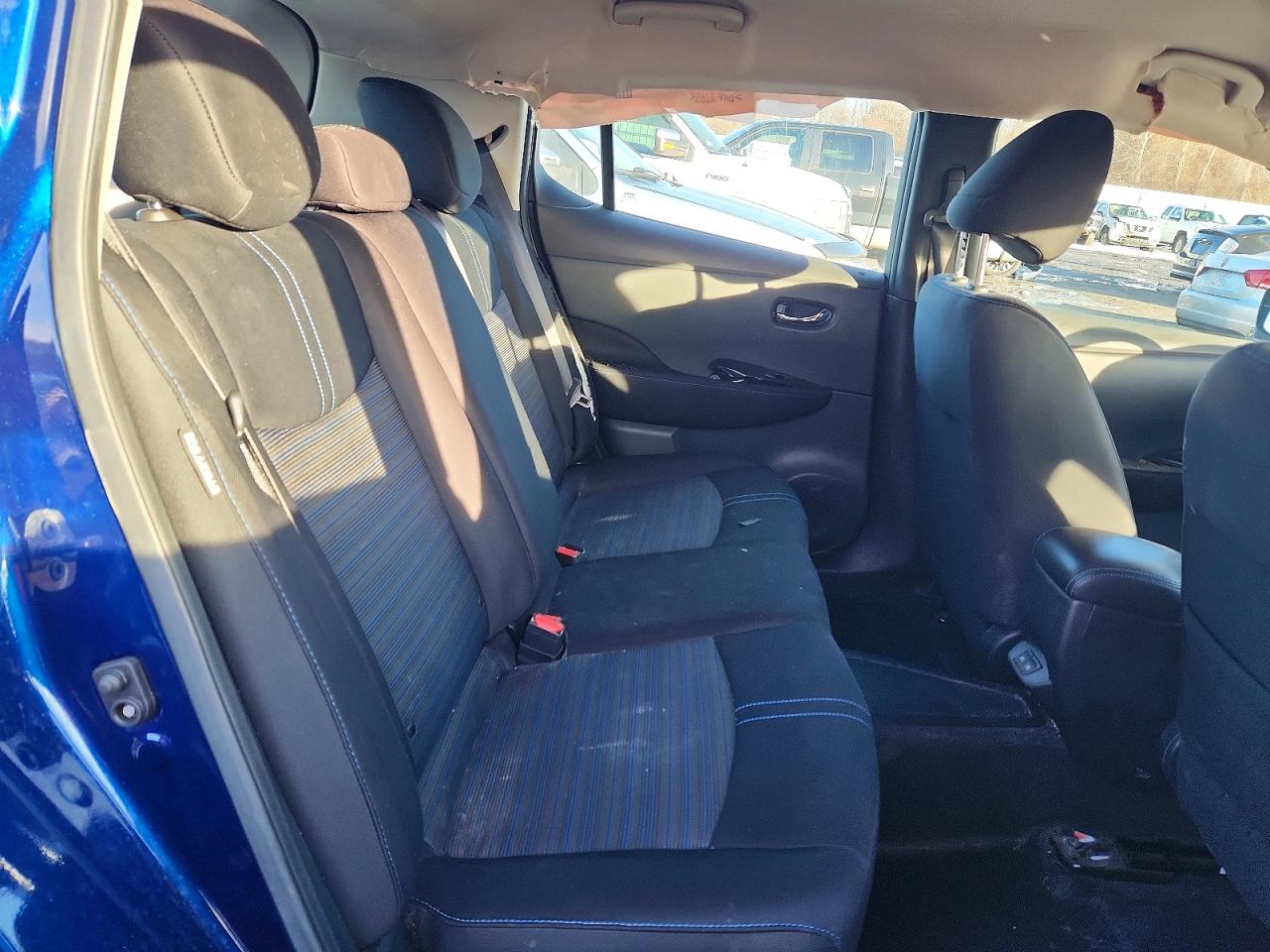 2020 NISSAN LEAF SV PLUS photo 10