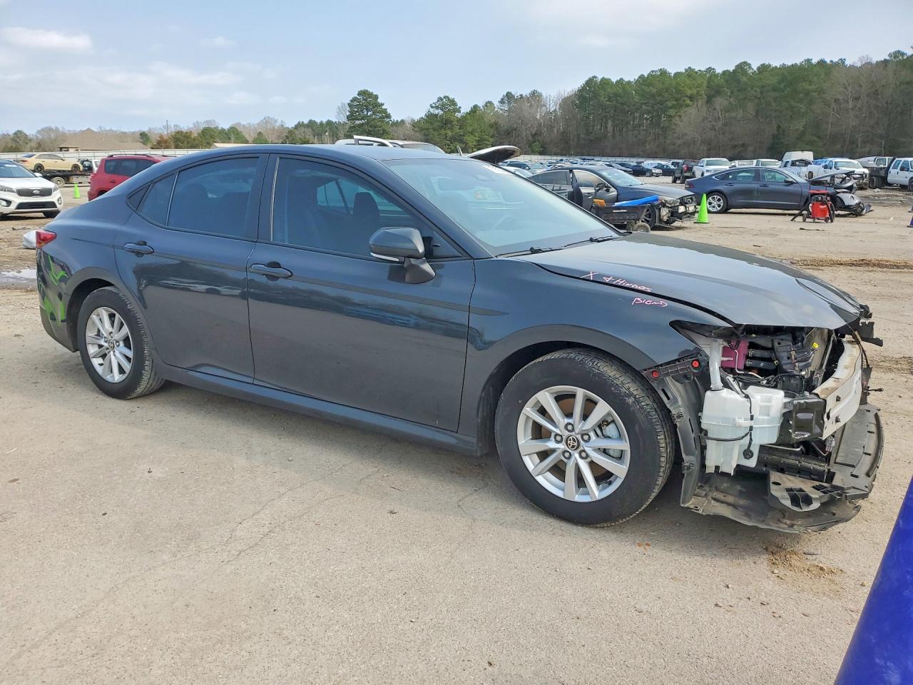 2025 TOYOTA CAMRY XSE photo 10