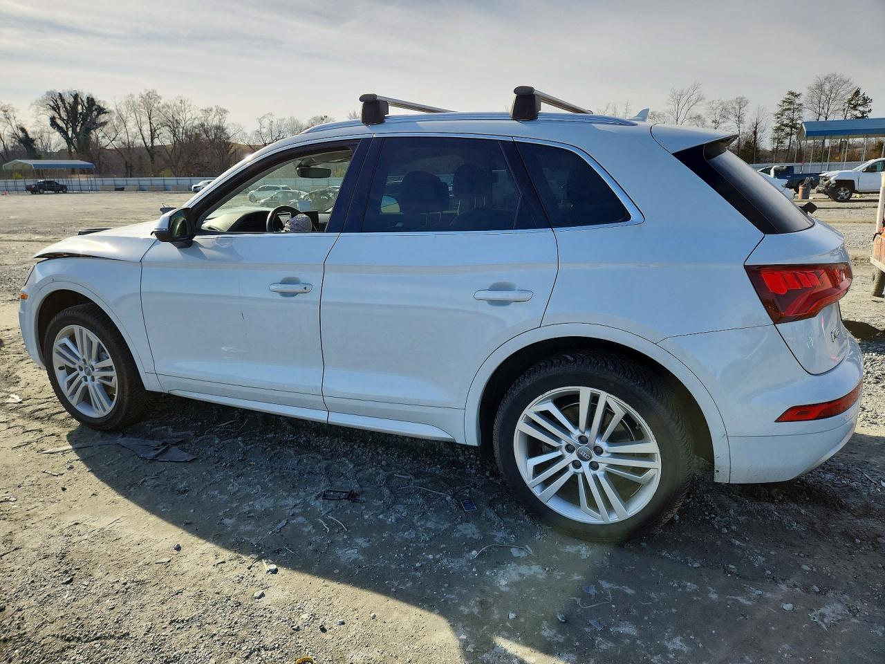 2019 AUDI Q5 PREMIUM PLUS photo 2