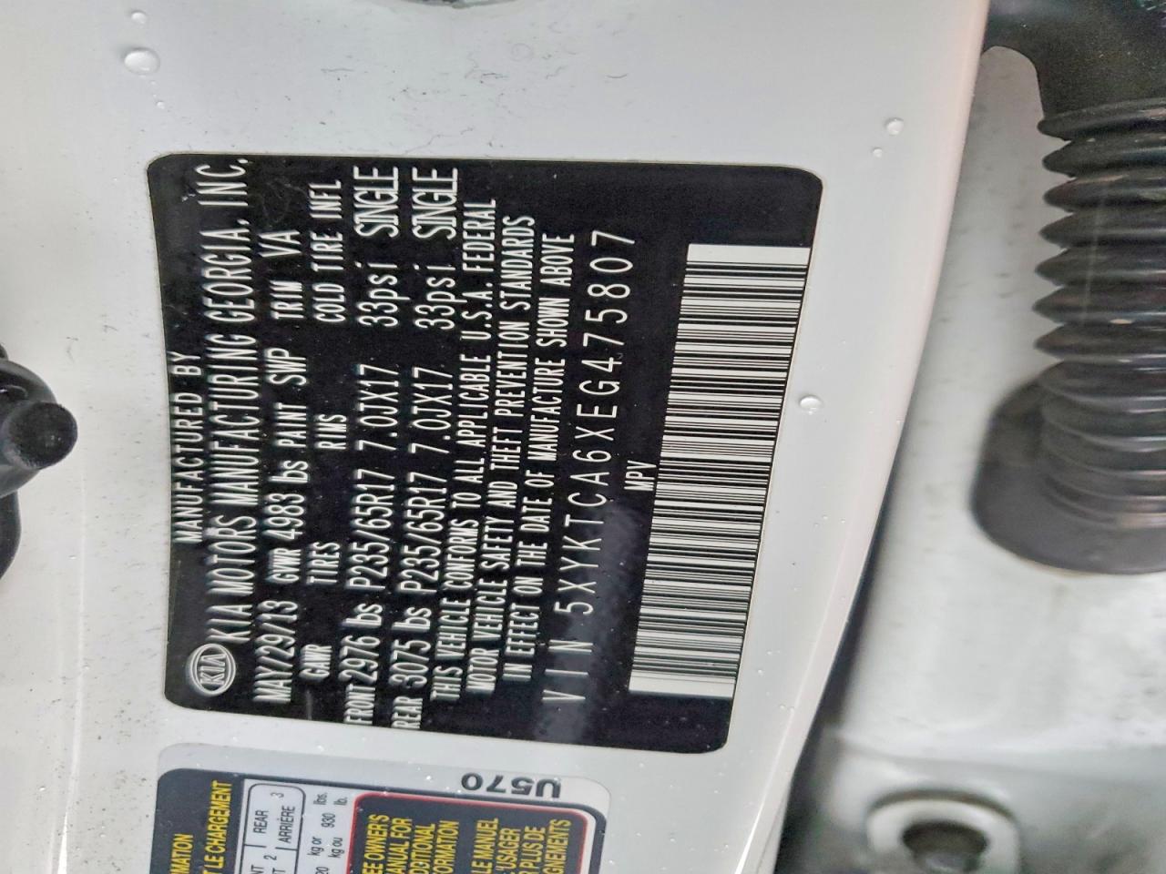 2014 KIA SORENTO LX photo 23