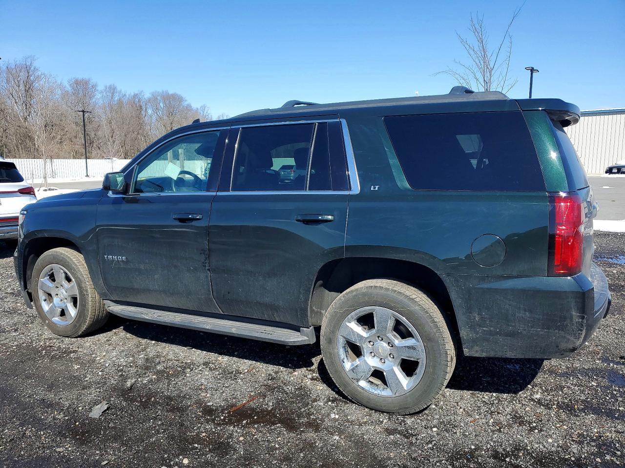 2016 CHEVROLET TAHOE K1500 LT photo 2