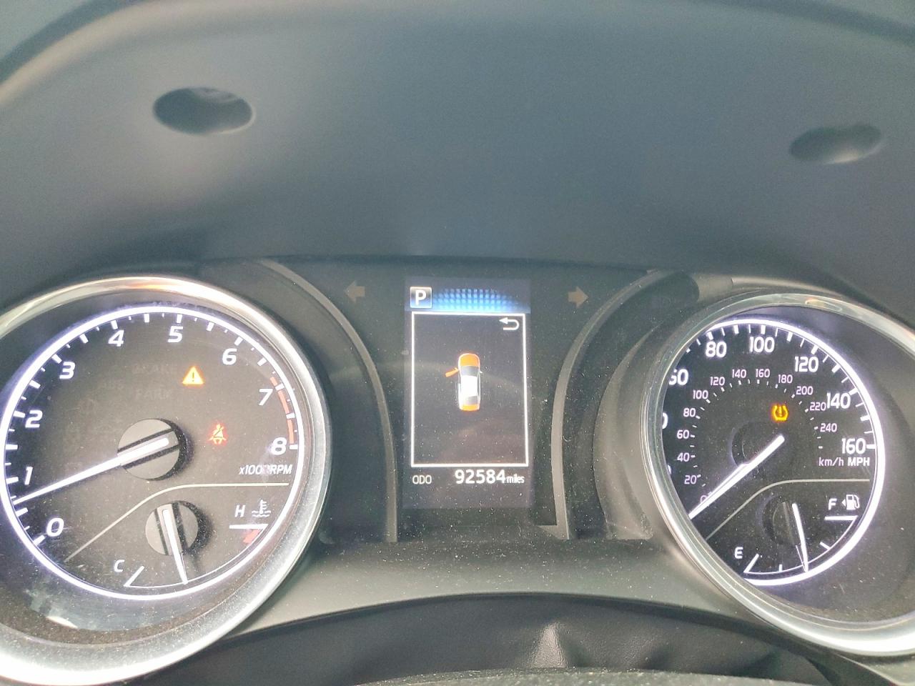 2020 TOYOTA CAMRY SE photo 17