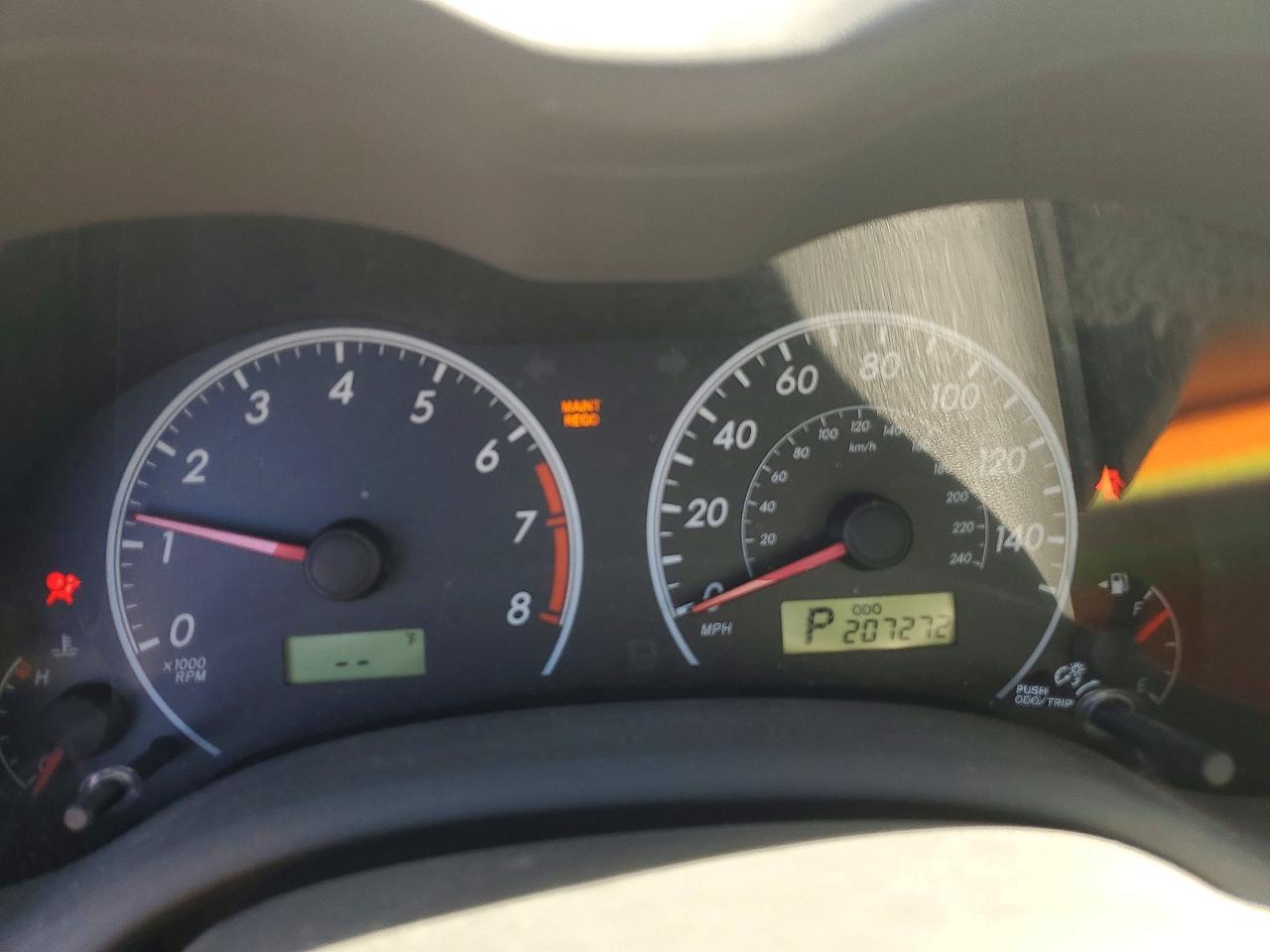 2010 TOYOTA COROLLA LE photo 17