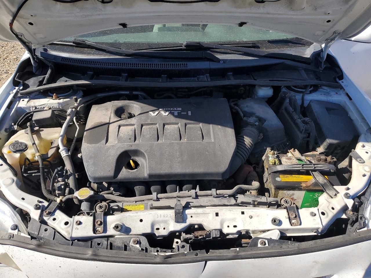 2010 TOYOTA COROLLA LE photo 21
