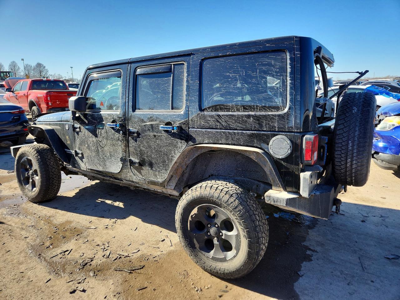 2015 JEEP WRANGLER UNLIMITED SAHARA photo 2