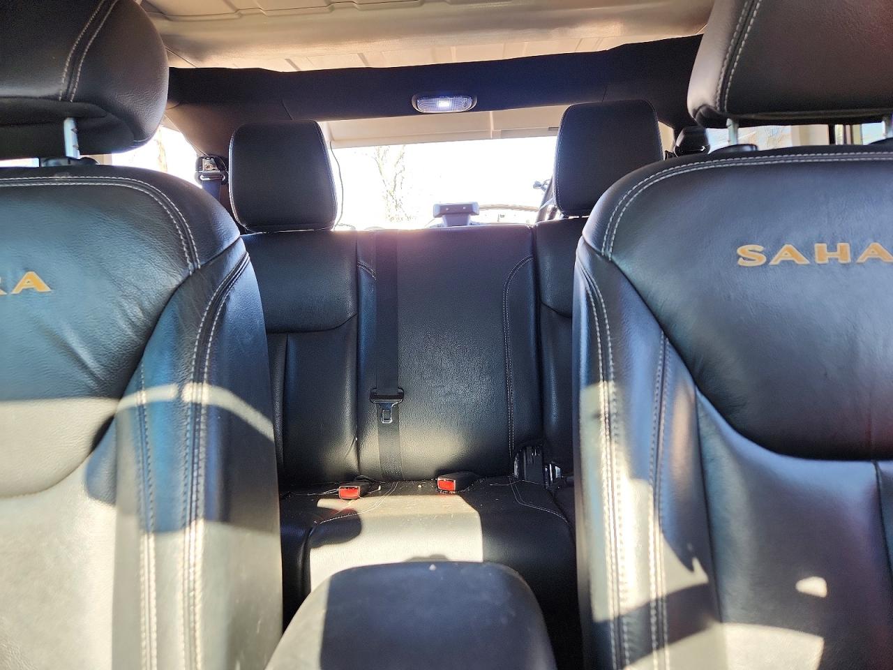 2015 JEEP WRANGLER UNLIMITED SAHARA photo 10