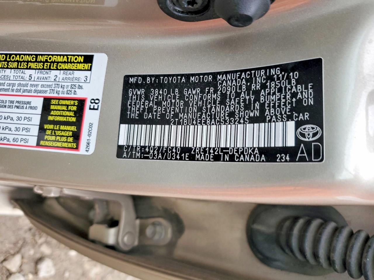 2010 TOYOTA COROLLA LE photo 12