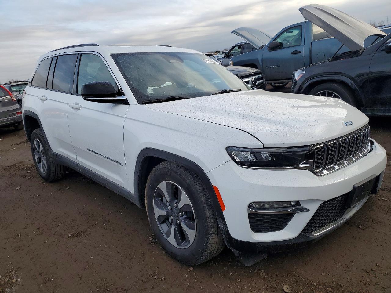 2024 JEEP GRAND CHEROKEE LIMITED 4XE photo 10