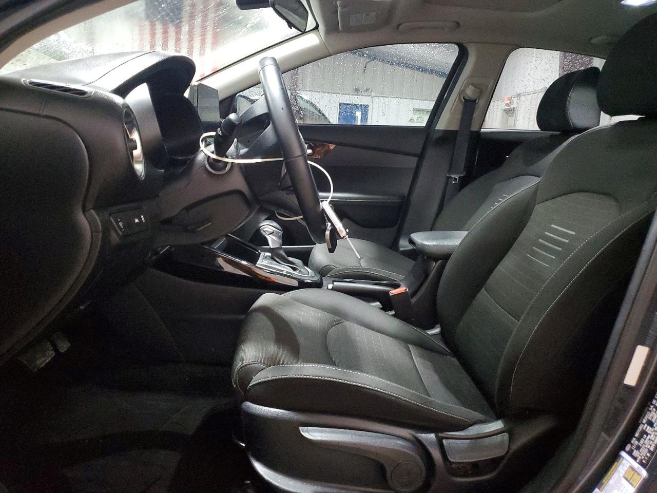 2019 KIA FORTE S photo 13