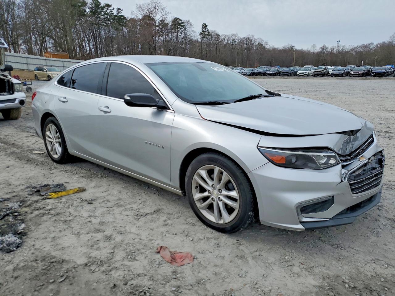 2017 CHEVROLET MALIBU LT photo 7