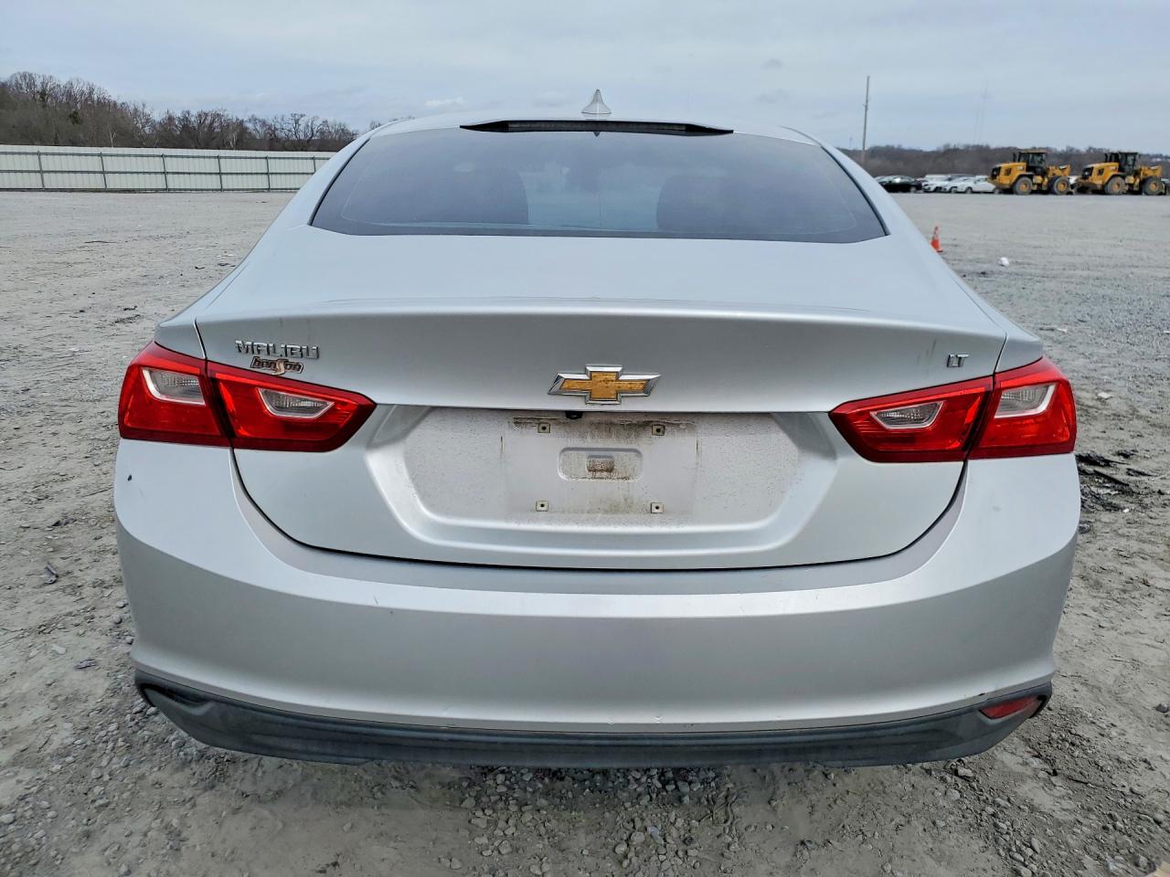 2017 CHEVROLET MALIBU LT photo 11