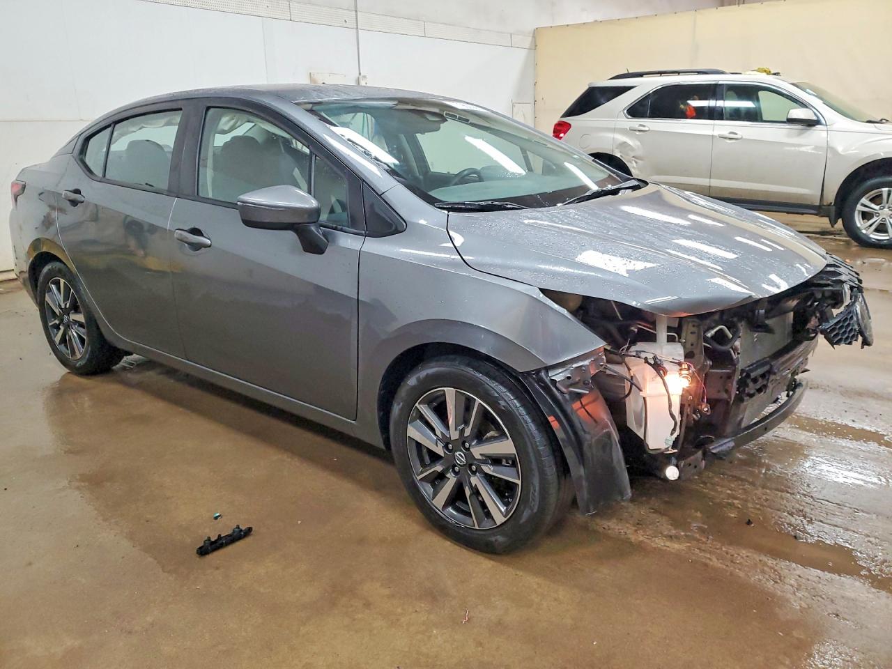 2021 NISSAN VERSA SV photo 7