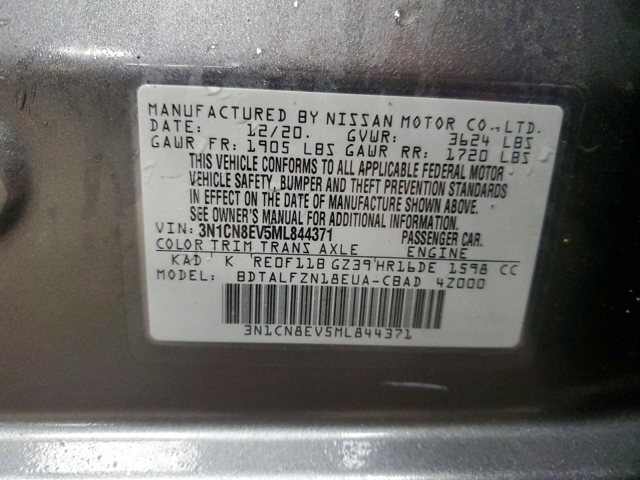 2021 NISSAN VERSA SV photo 25