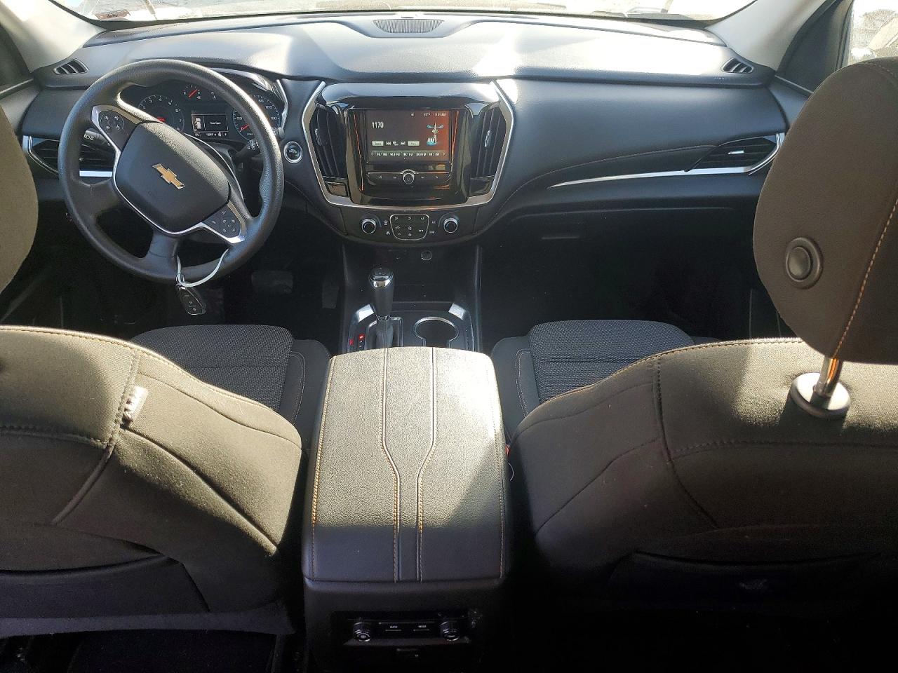 2019 CHEVROLET TRAVERSE LS photo 8