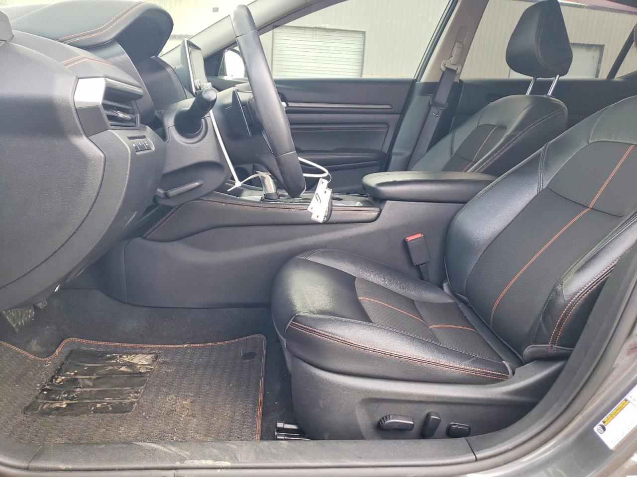 2019 NISSAN ALTIMA SR photo 13