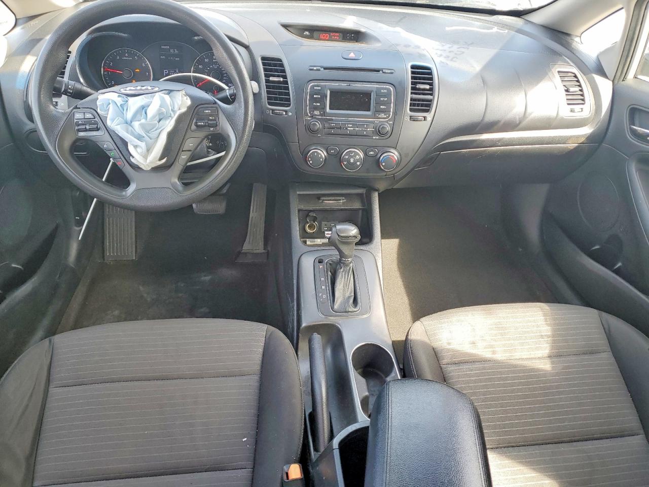2015 KIA FORTE LX photo 15