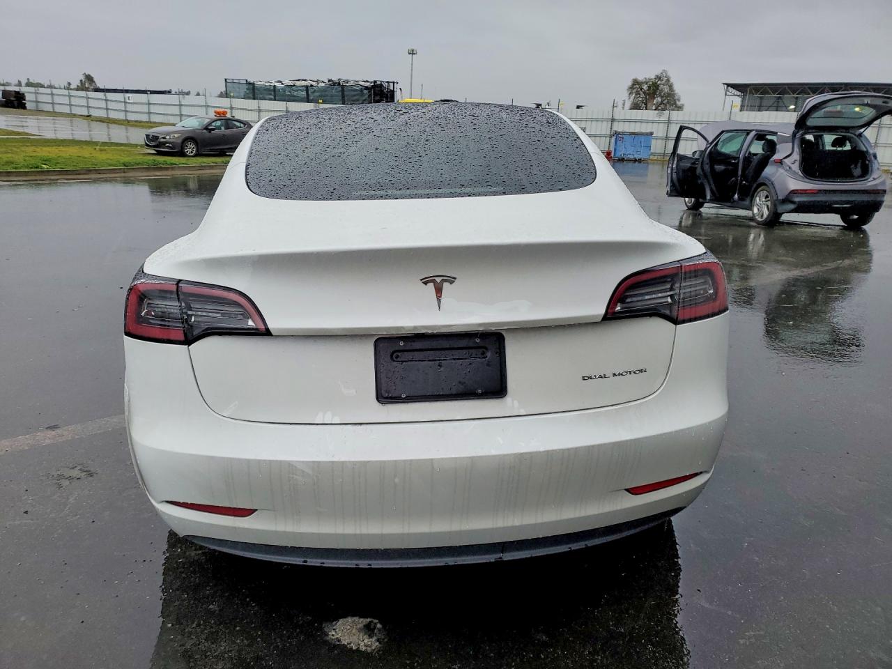 2023 TESLA MODEL 3 photo 6