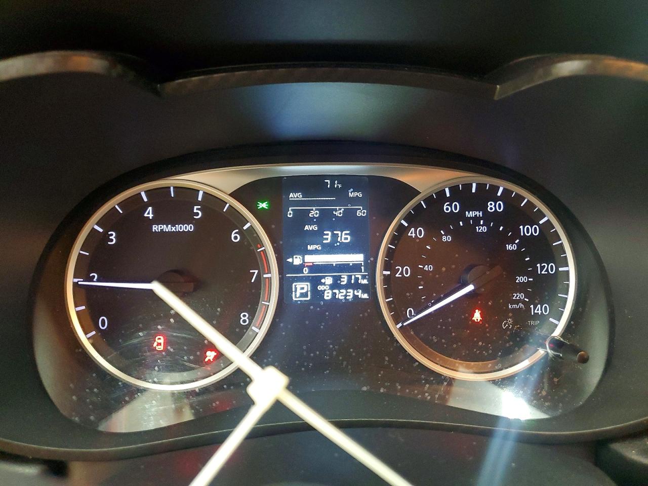 2021 NISSAN VERSA S photo 9