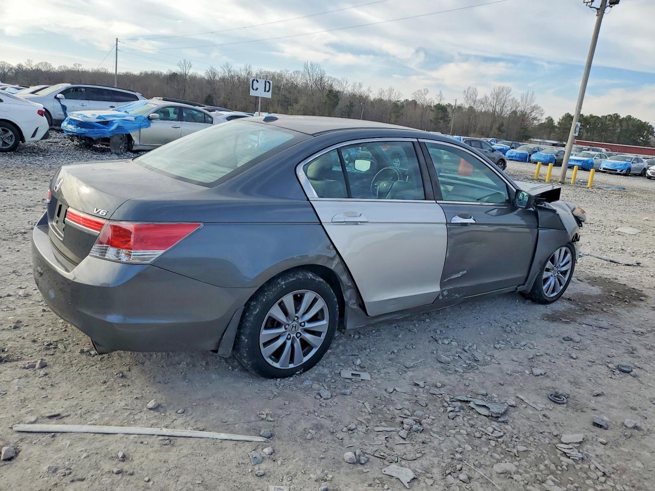 2011 HONDA ACCORD EXL photo 5