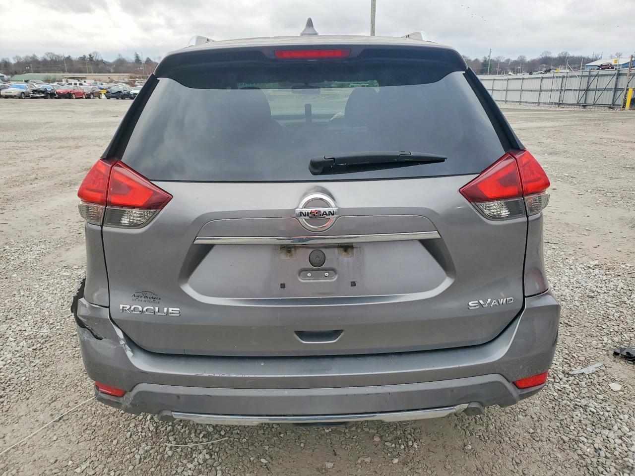 2017 NISSAN ROGUE S photo 16