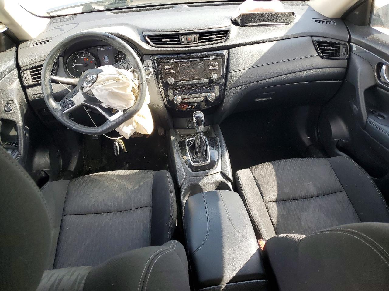 2017 NISSAN ROGUE S photo 22
