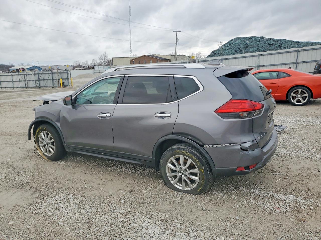 2017 NISSAN ROGUE S photo 4