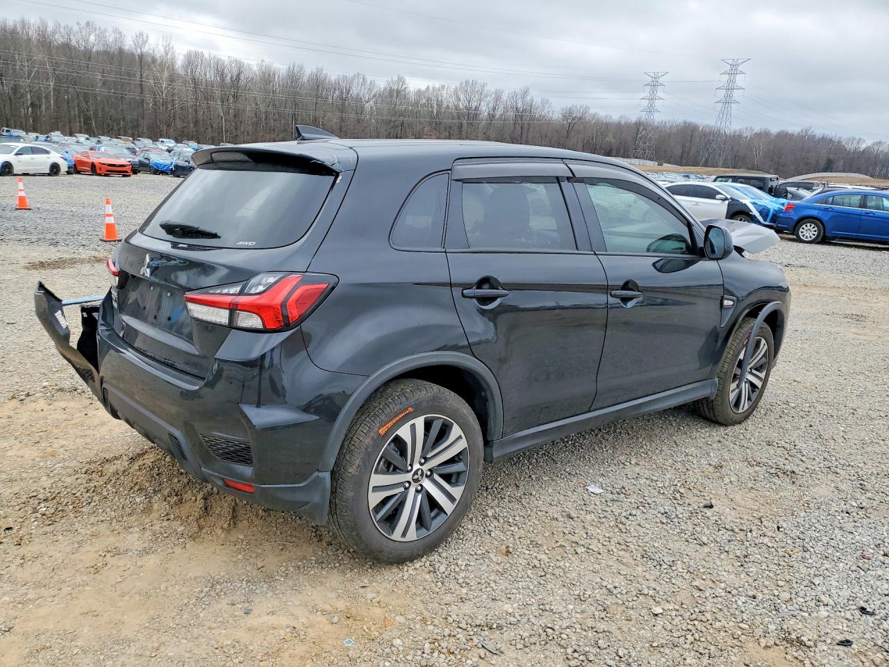 2024 MITSUBISHI OUTLANDER SPORT S/SE photo 5