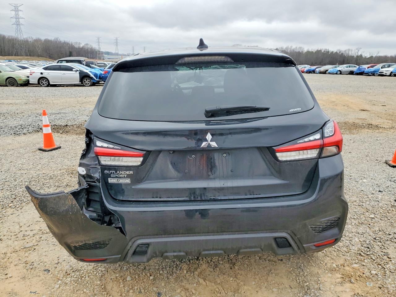 2024 MITSUBISHI OUTLANDER SPORT S/SE photo 11
