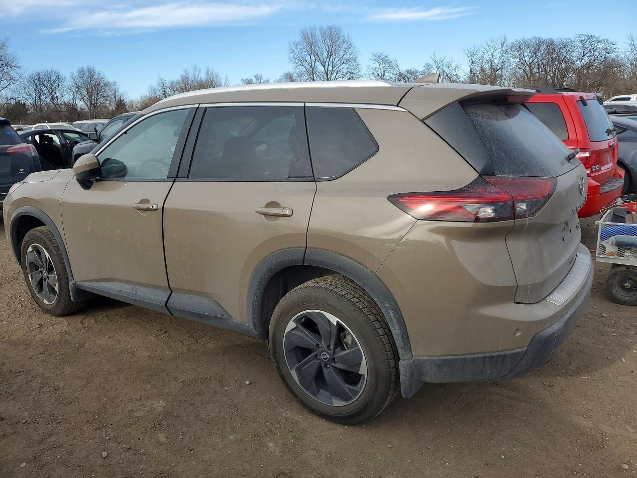 2024 NISSAN ROGUE SV photo 2