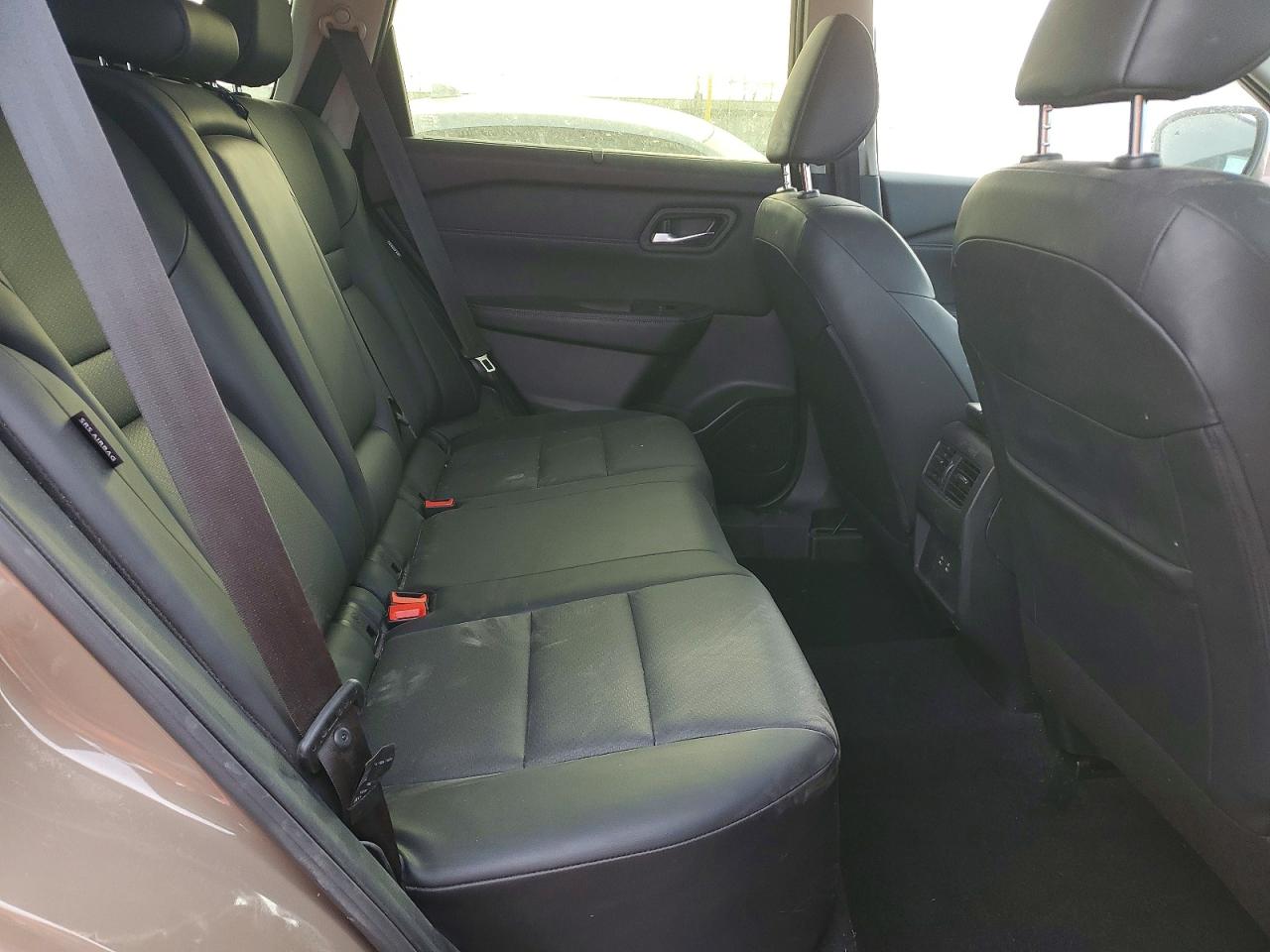 2024 NISSAN ROGUE SV photo 11