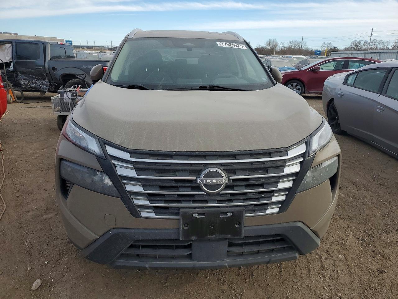2024 NISSAN ROGUE SV photo 5