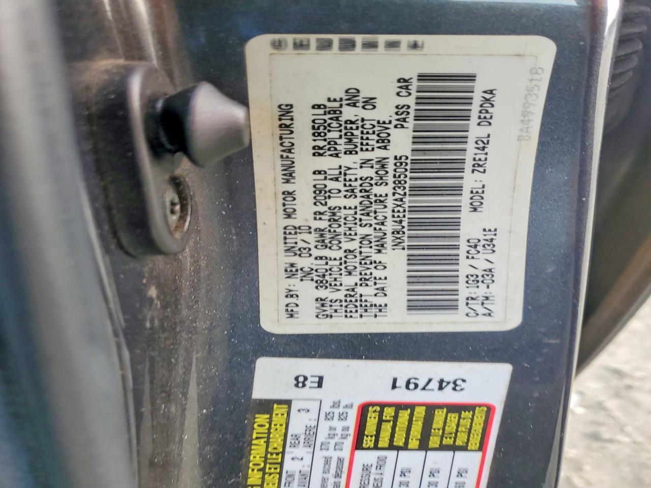 2010 TOYOTA COROLLA LE photo 34